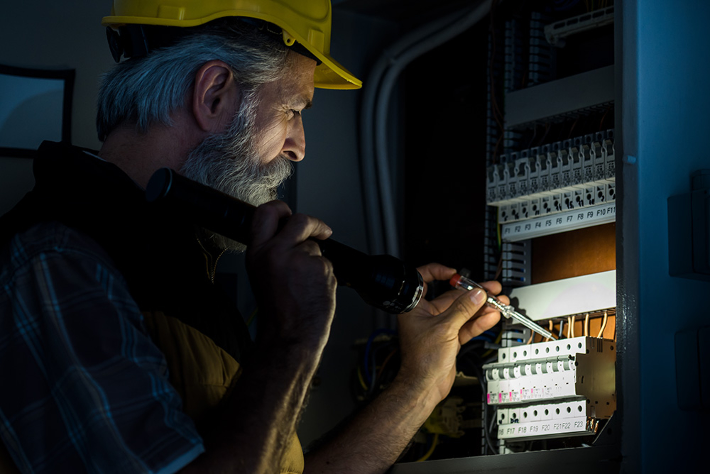 Über­spannungs­schutz bei RD-Elektrotechnik in Aichach